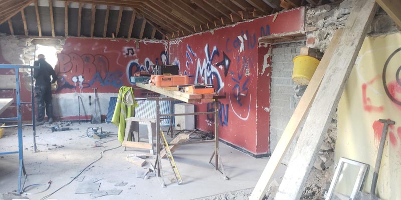 9NcxcONw The Stables - Renovation Process